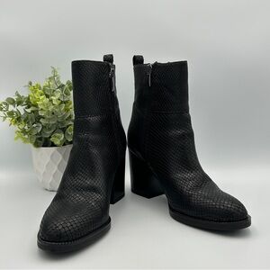 Franco Sarto Women’s Owens Black Leather Heel Ankle Boots Size 7.5